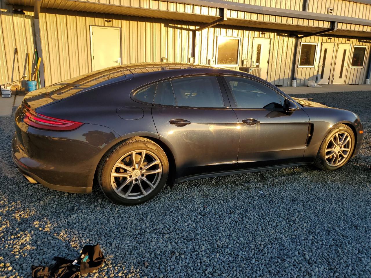 2018 Porsche Panamera - Image 3