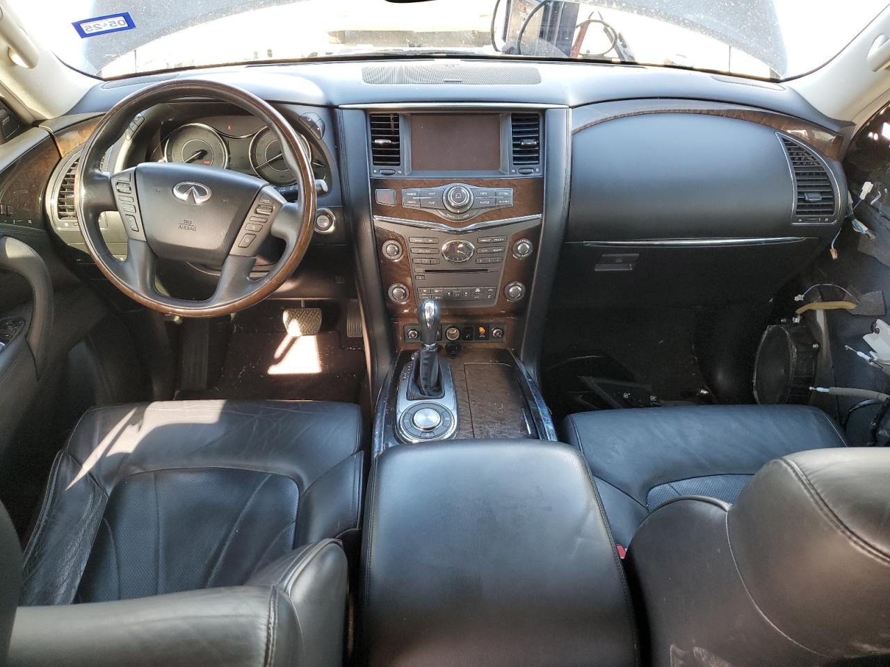2014 Infiniti QX80 - Image 8