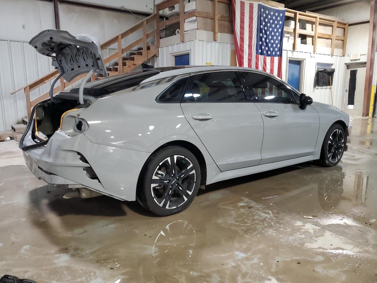 2023 Kia K5 - Image 3