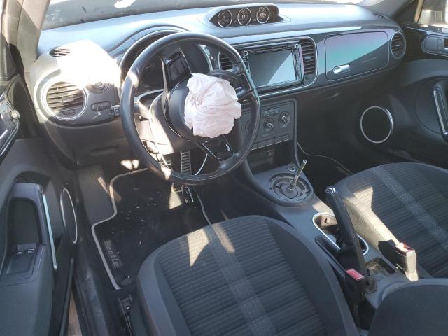  VOLKSWAGEN BEETLE 2012 Чорний