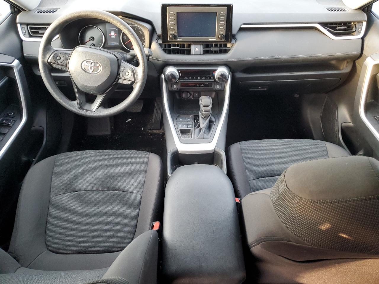 2022 Toyota RAV 4 - Image 8