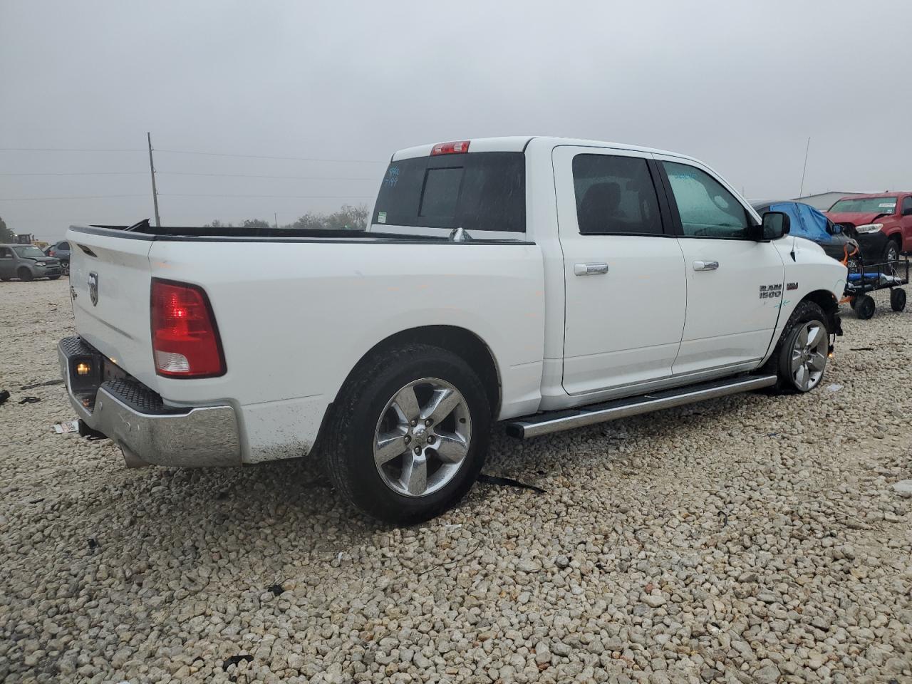 2017 RAM 1500 - Image 3