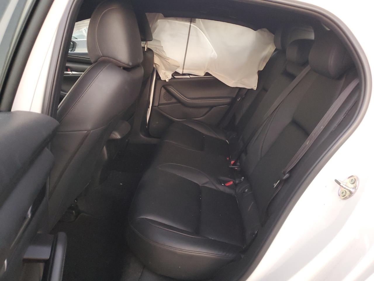 2022 Mazda 3 - Image 10