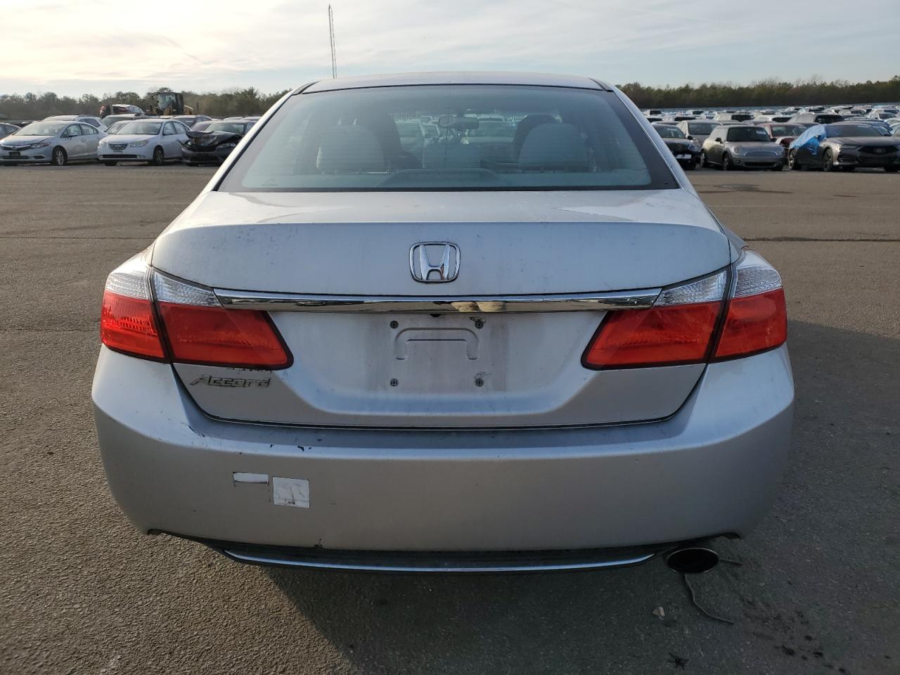 VIN 1HGCR2F33DA252164 2013 HONDA ACCORD no.6