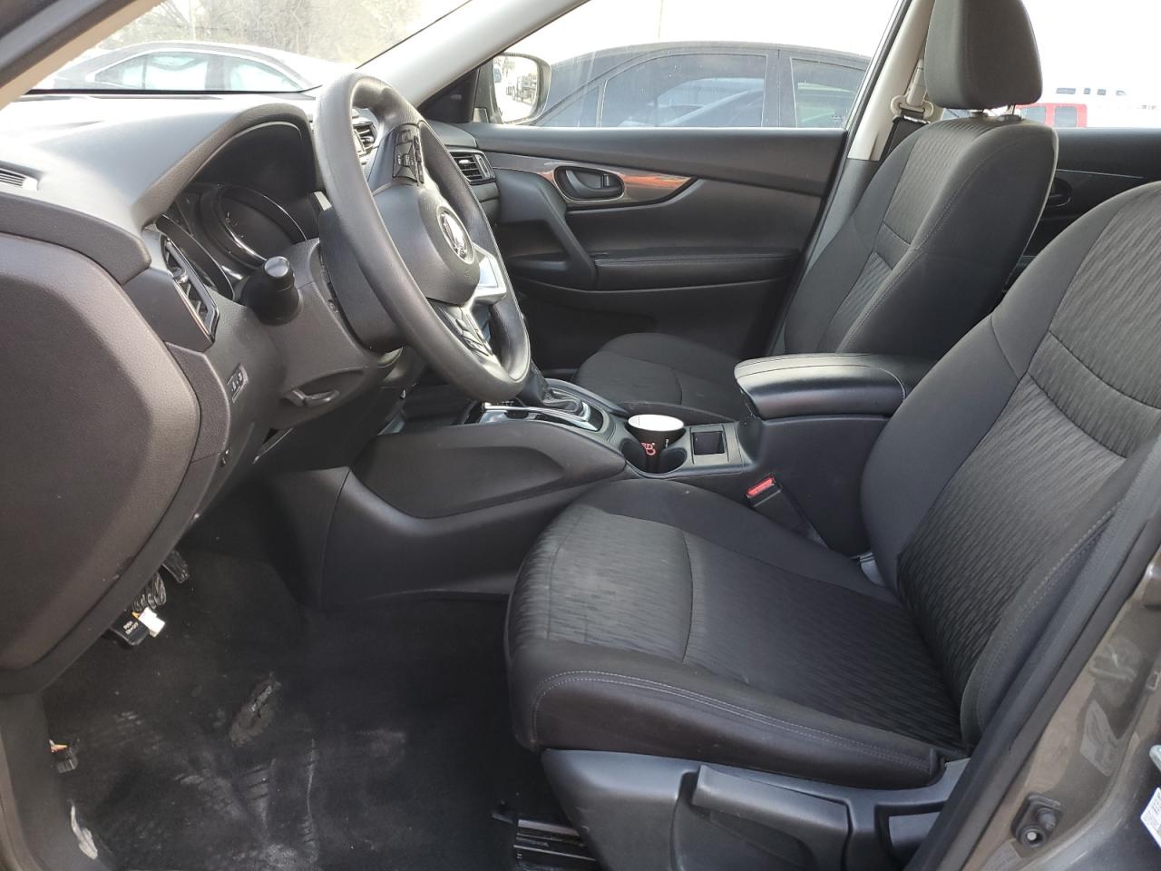 2020 Nissan Rogue - Image 7