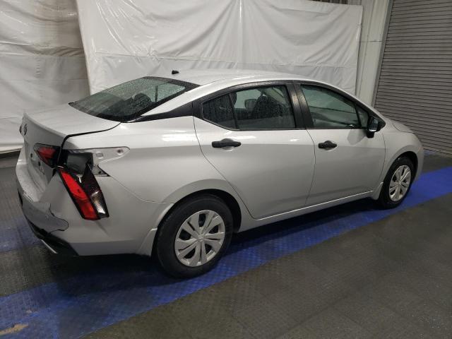  NISSAN VERSA 2024 Silver