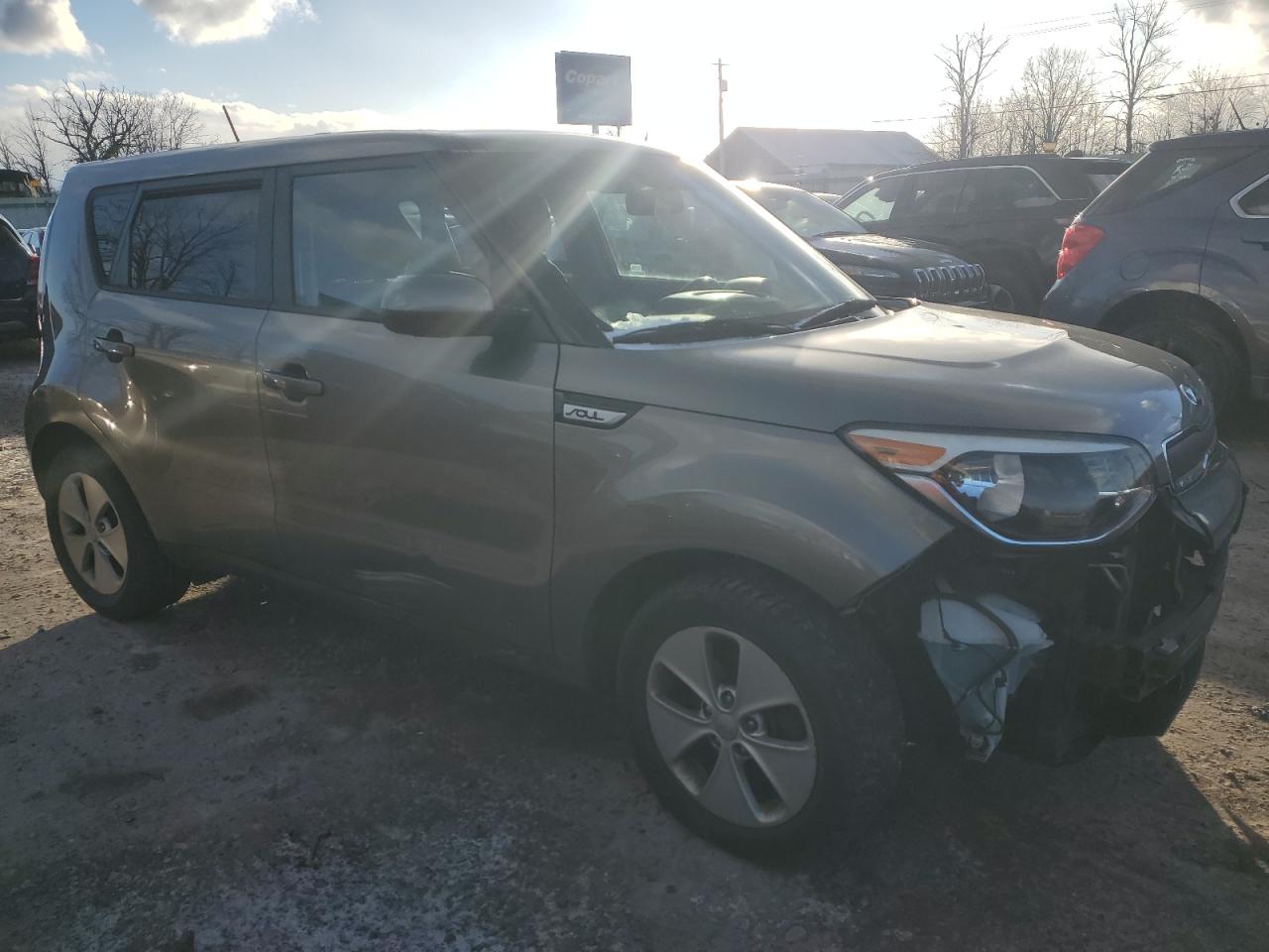 VIN KNDJN2A24G7282968 2016 KIA SOUL no.4