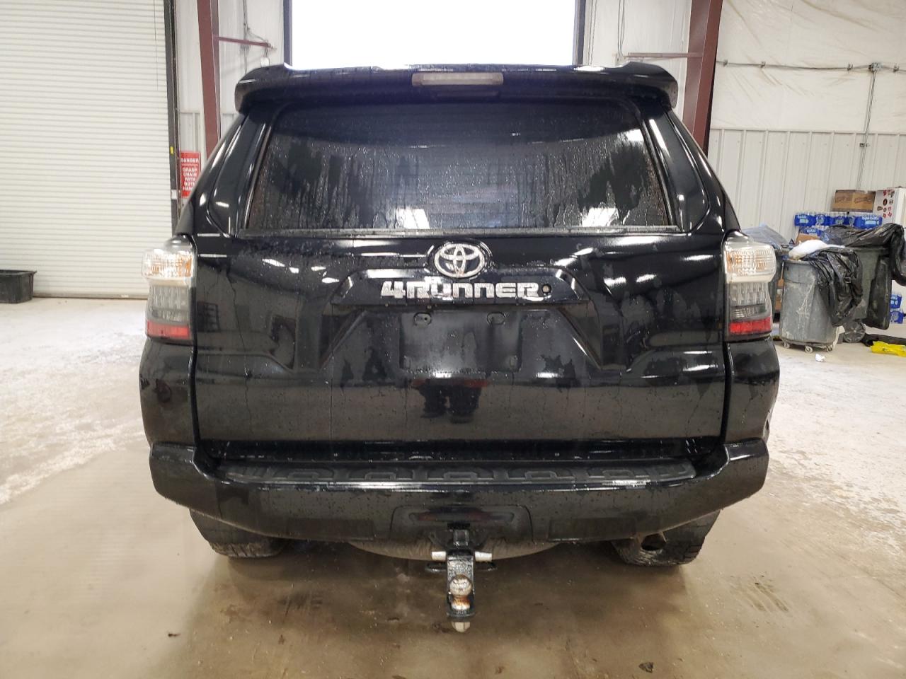 2016 Toyota 4Runner - Image 6