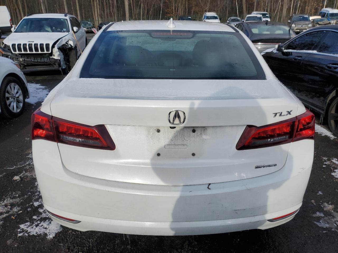 VIN 19UUB3F56GA000820 2016 ACURA TLX no.6