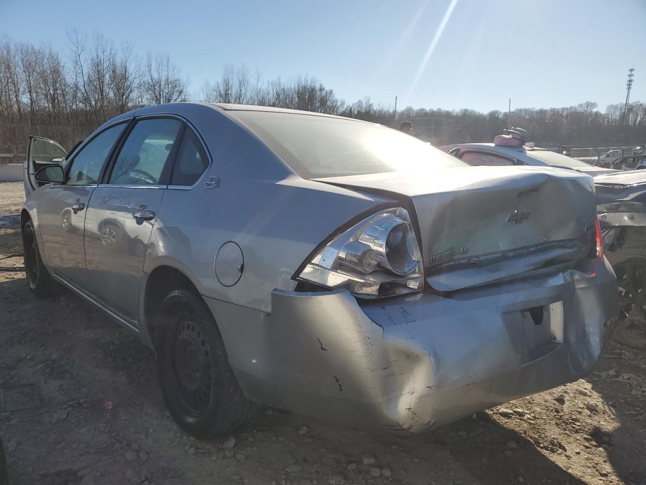 2008 Chevrolet Impala - Image 2