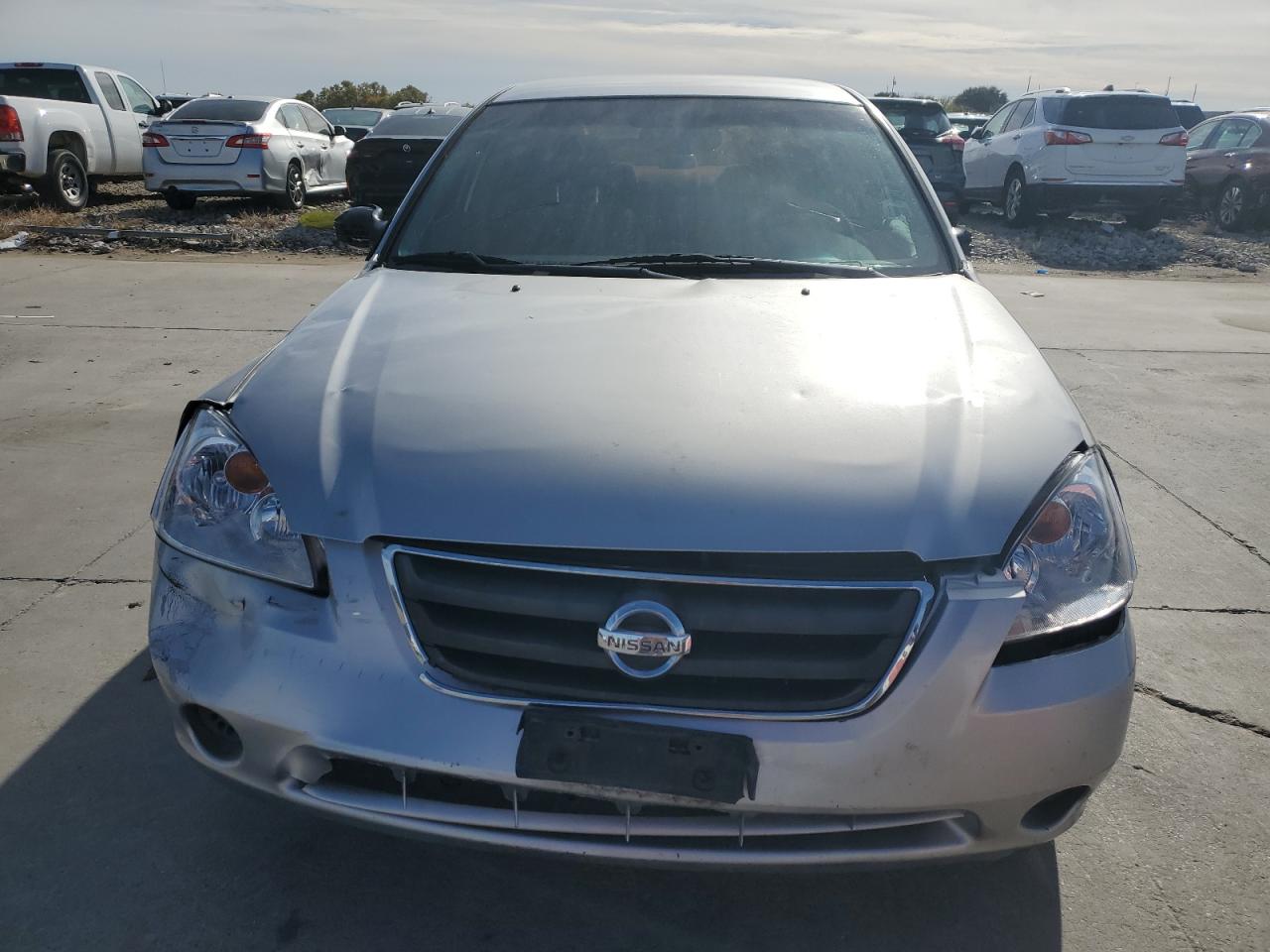 2004 Nissan Altima - Image 5