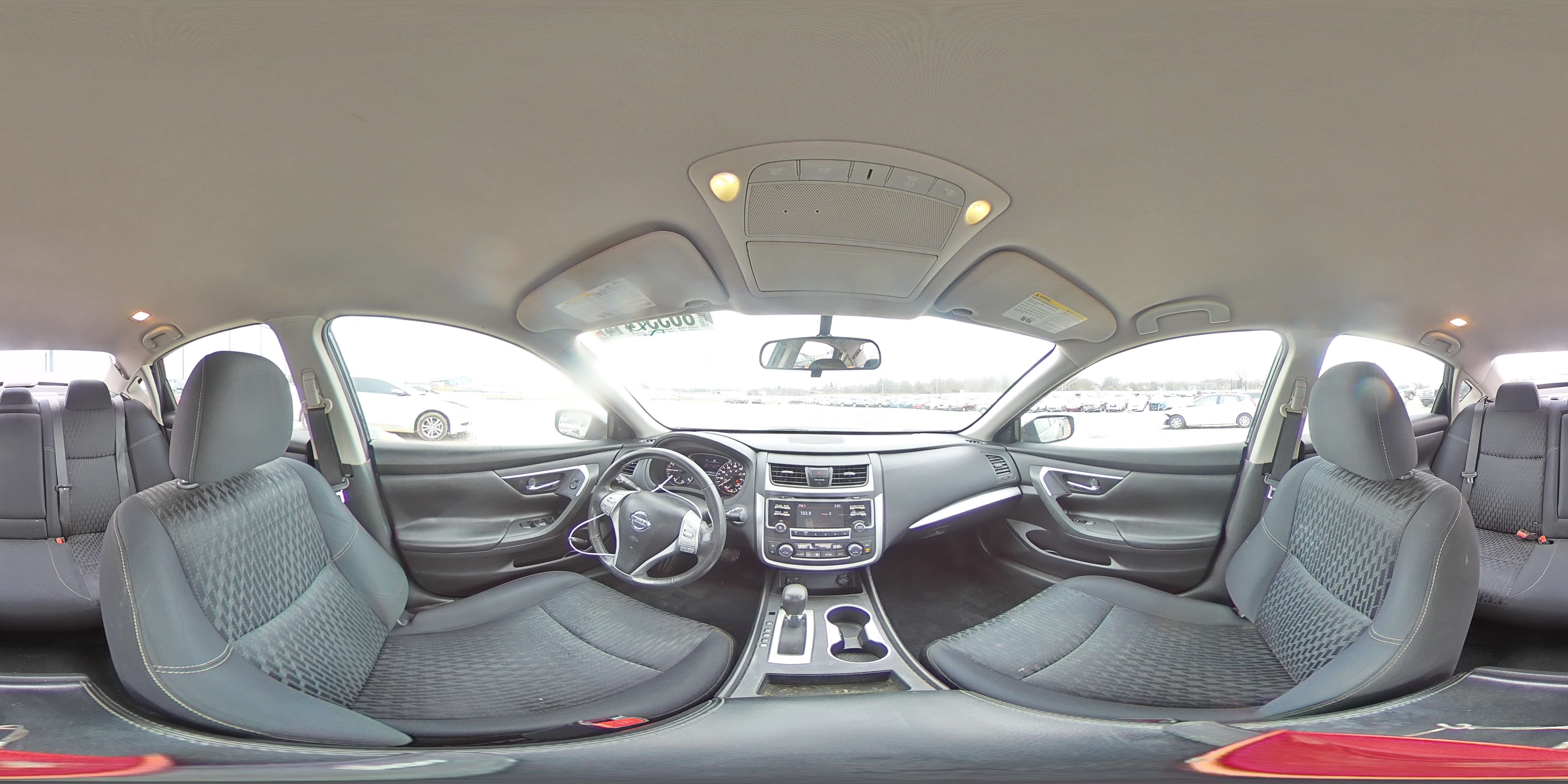 2017 Nissan Altima - Image 14