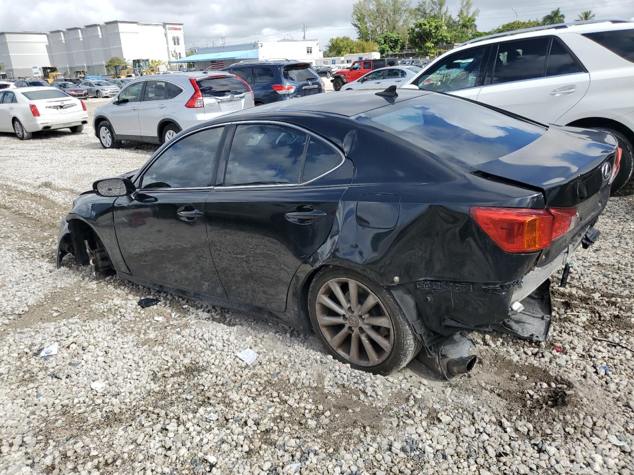 2010 Lexus IS - Image 2
