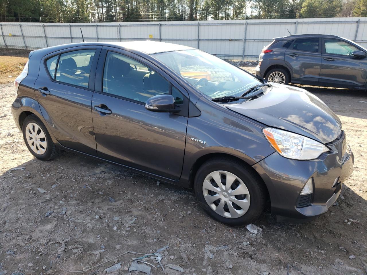 VIN JTDKDTB30E1572550 2014 TOYOTA PRIUS no.4