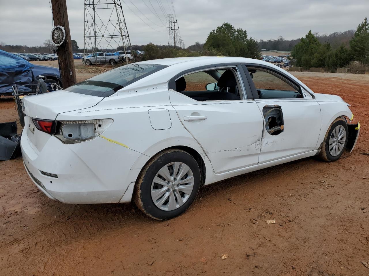 2020 Nissan Sentra - Image 3