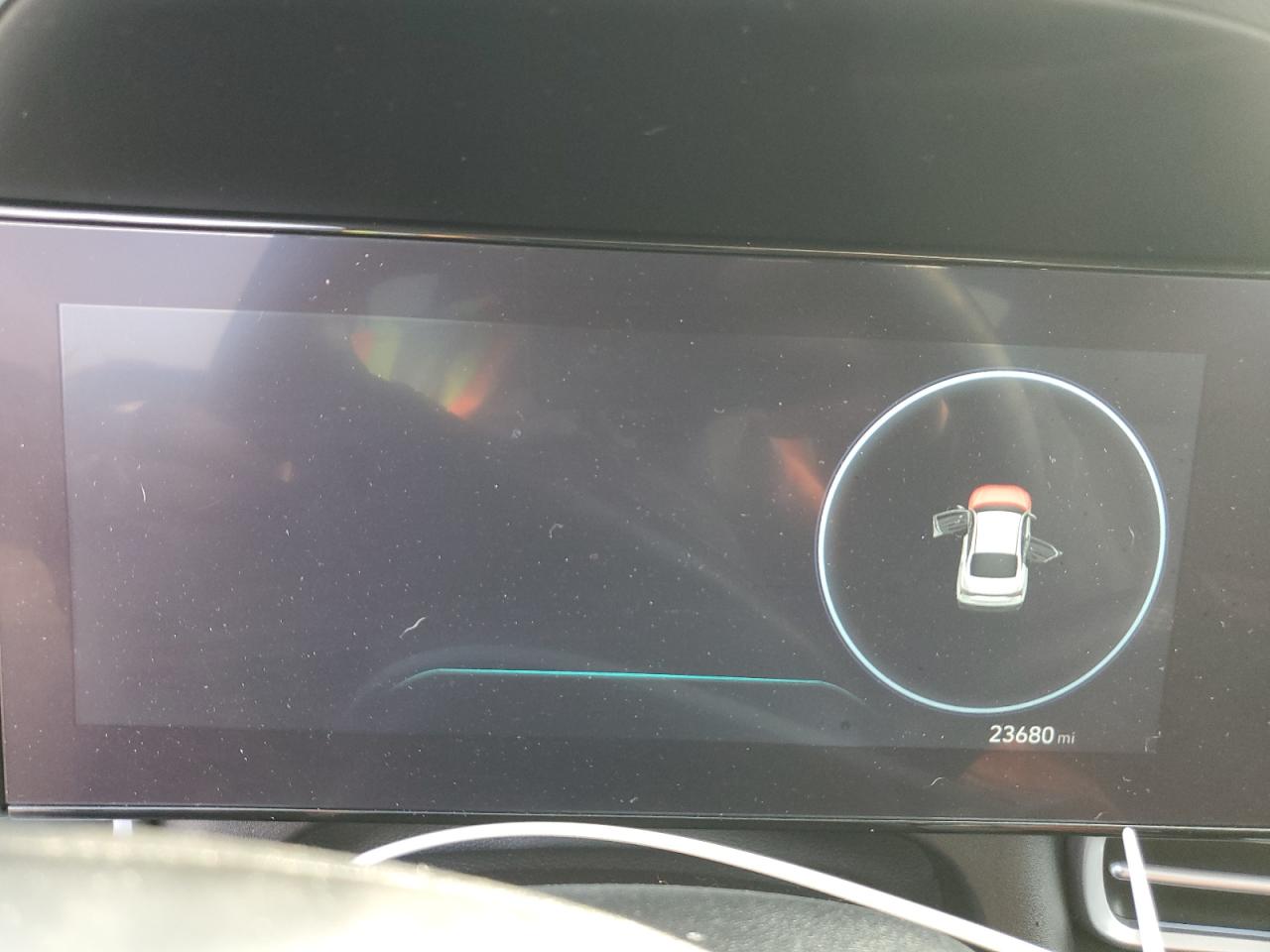 2024 Hyundai Elantra - Image 9
