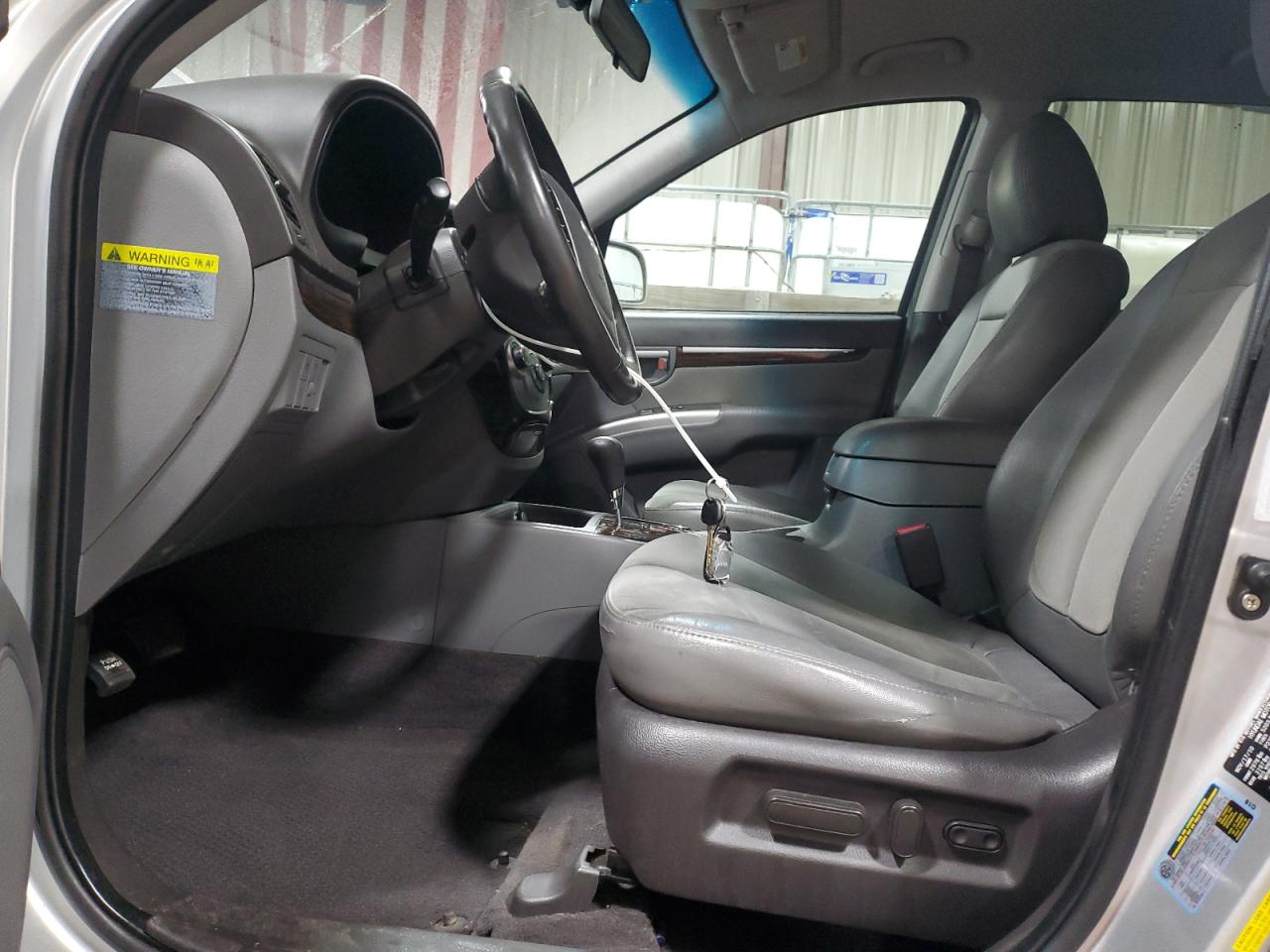 2011 Hyundai Santa Fe - Image 7