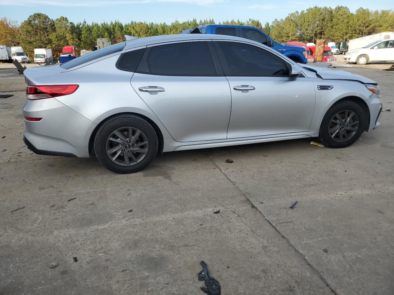 2019 Kia Optima - Image 3
