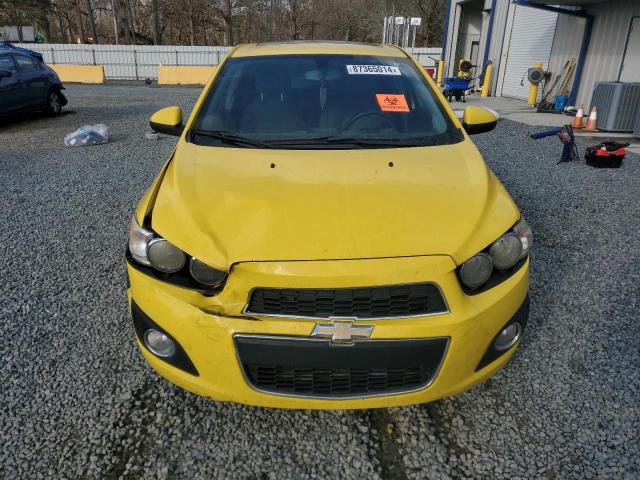  CHEVROLET SONIC 2016 Желтый