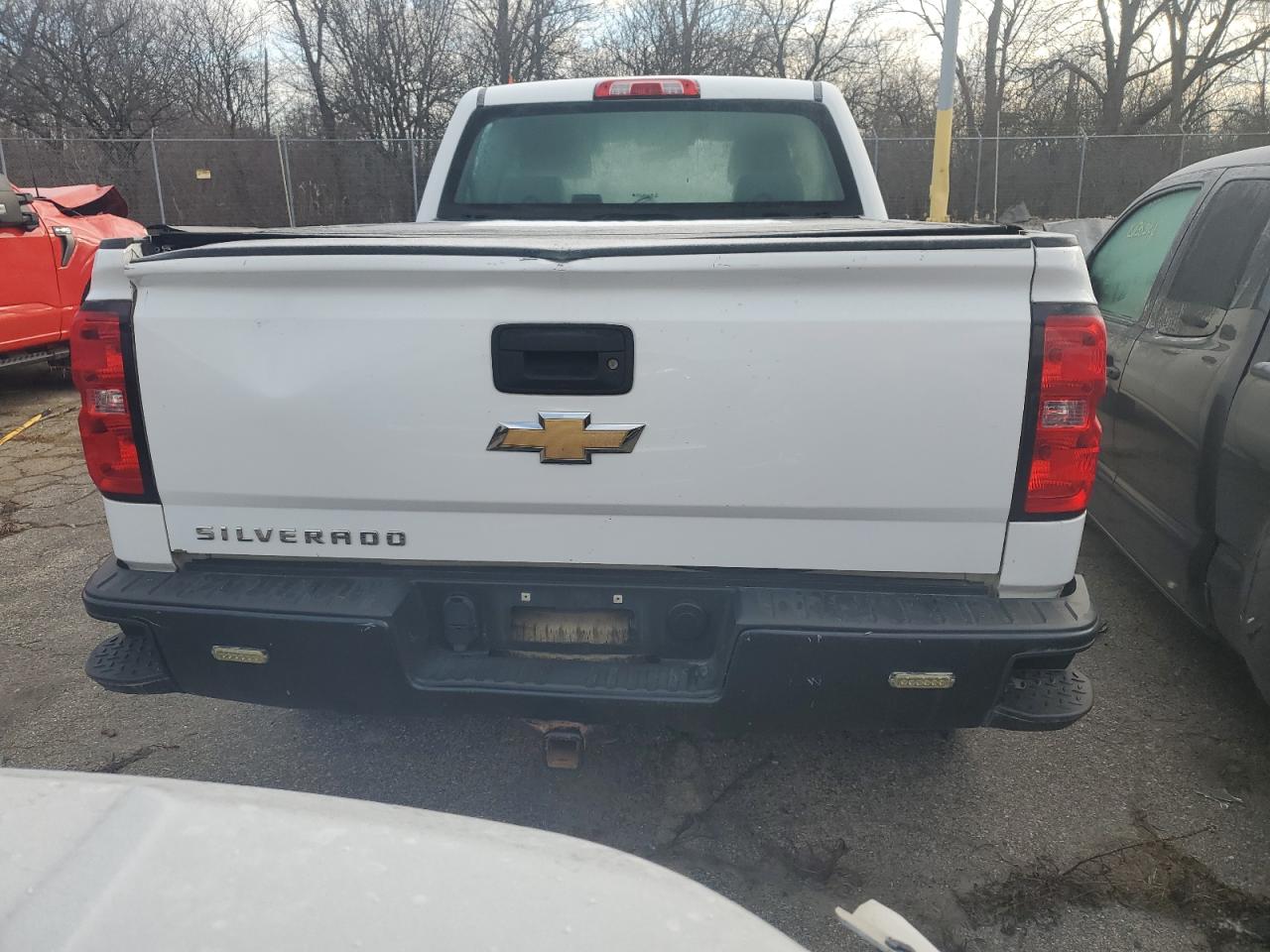 2018 Chevrolet Silverado - Image 6