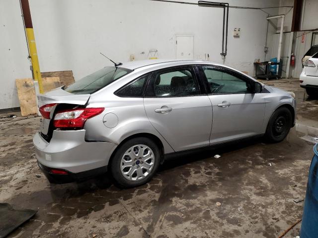  FORD FOCUS 2012 Srebrny