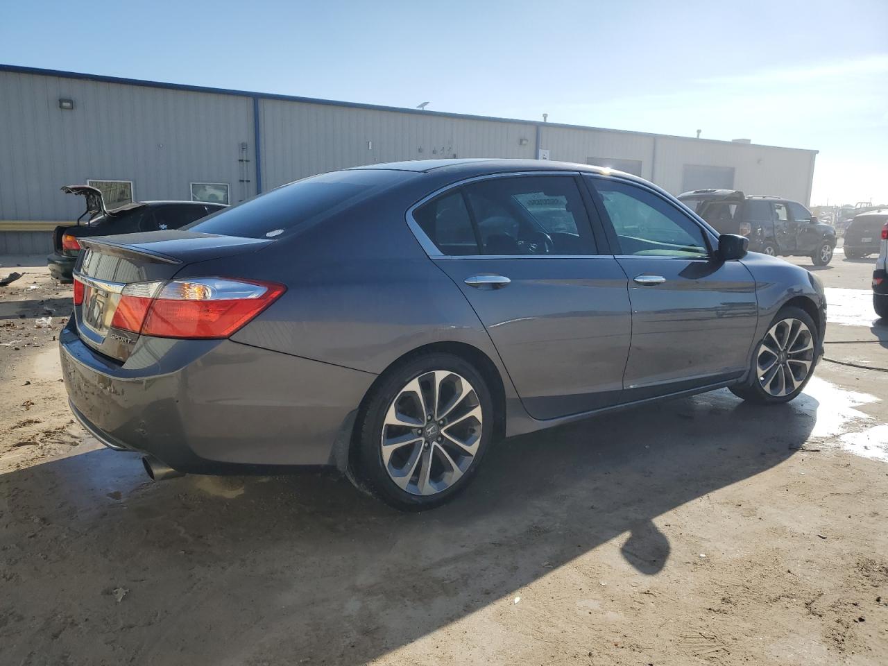 VIN 1HGCR2F59EA135627 2014 HONDA ACCORD no.3