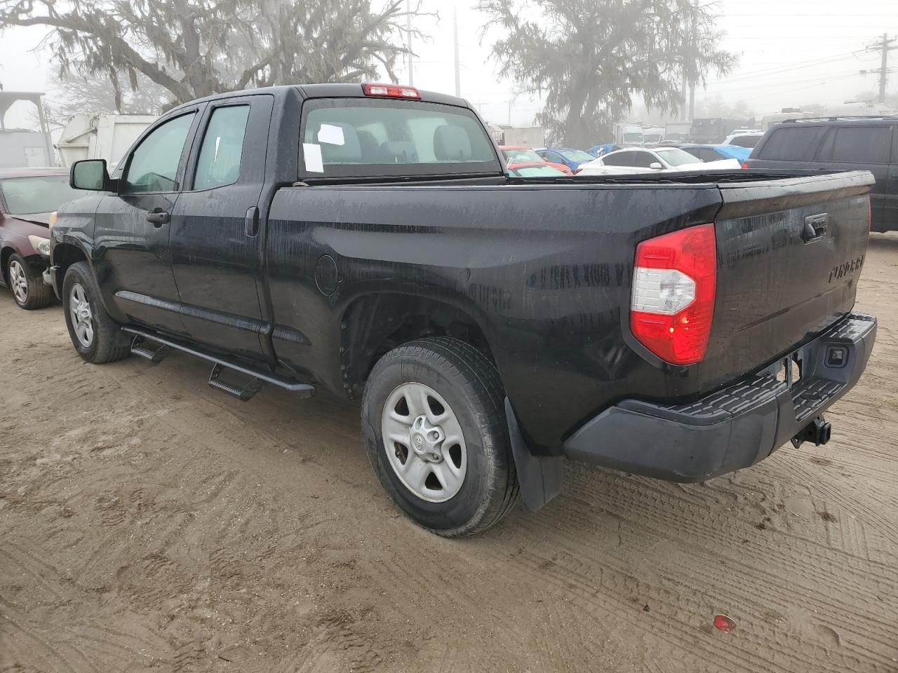 VIN 5TFRM5F15HX112997 2017 TOYOTA TUNDRA no.2