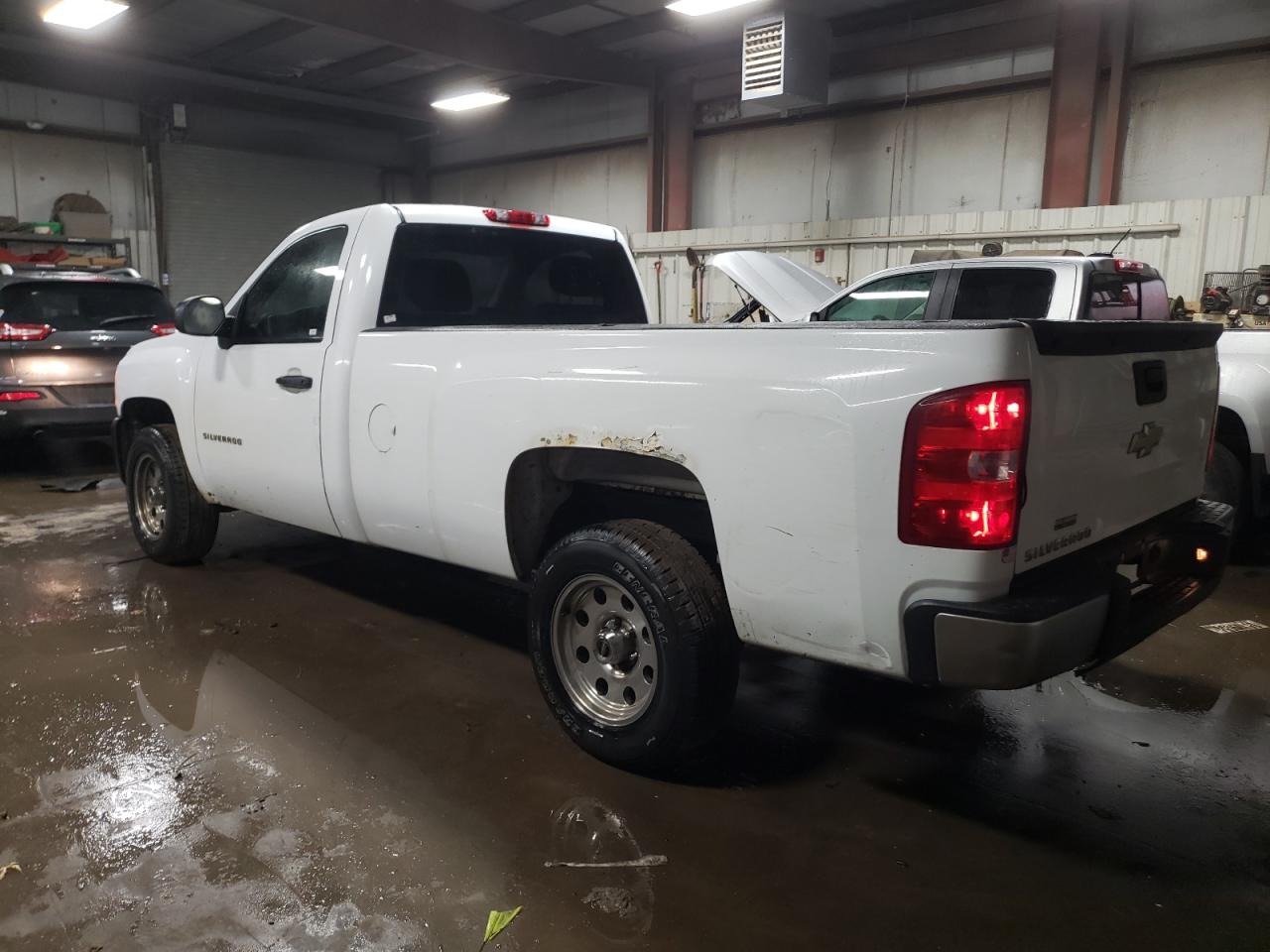 2012 Chevrolet Silverado - Image 2