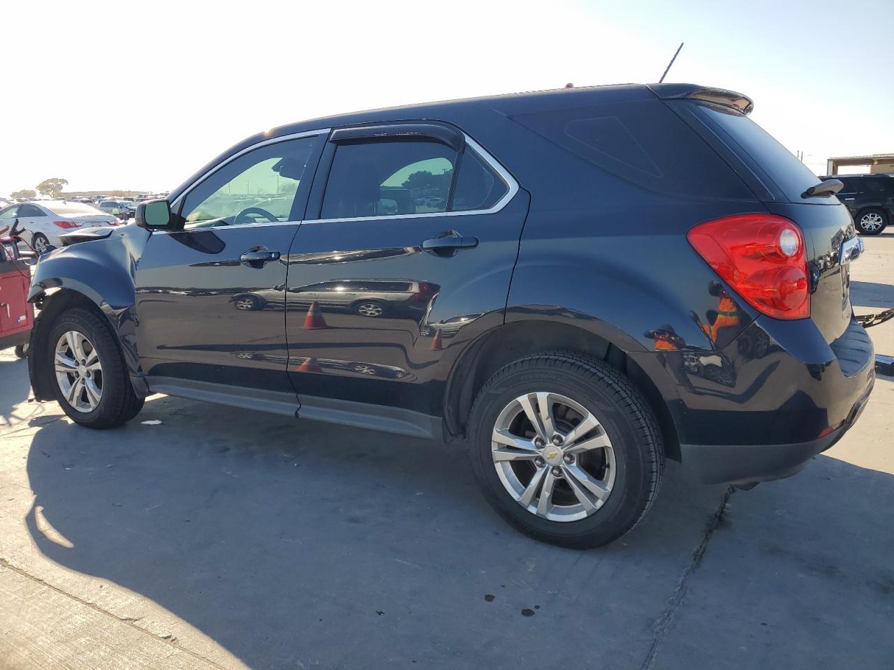 2015 Chevrolet Equinox - Image 2