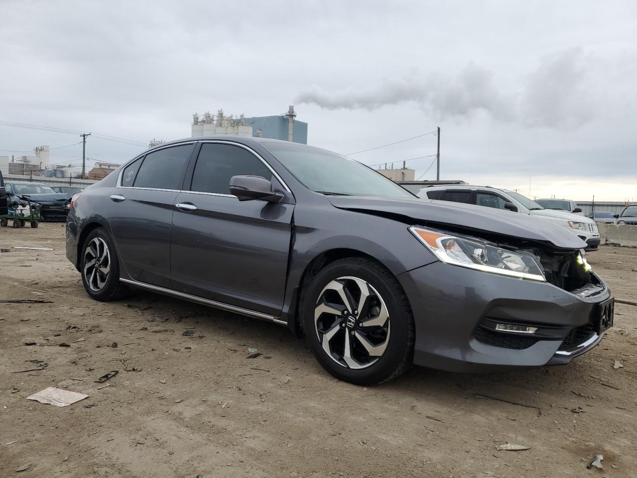 VIN 1HGCR2F84GA142823 2016 HONDA ACCORD no.4