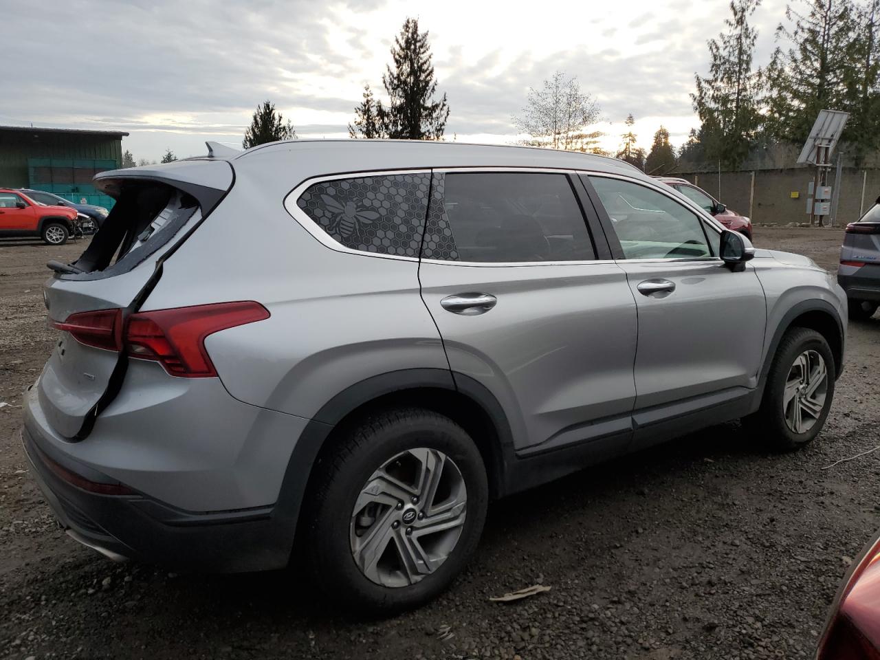 2023 Hyundai Santa Fe - Image 3