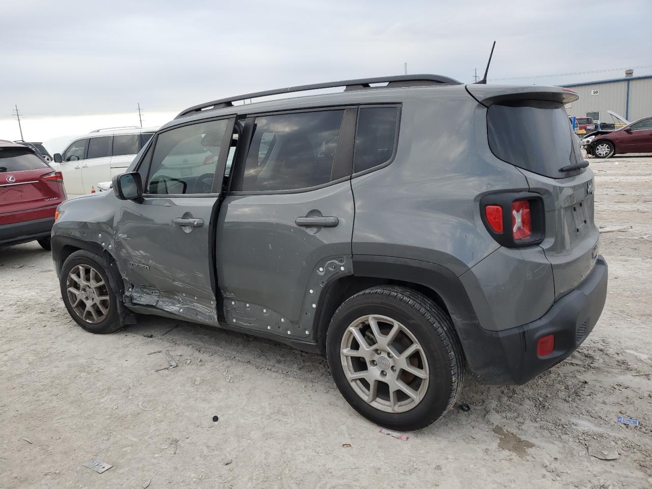 2019 Jeep Renegade - Image 2