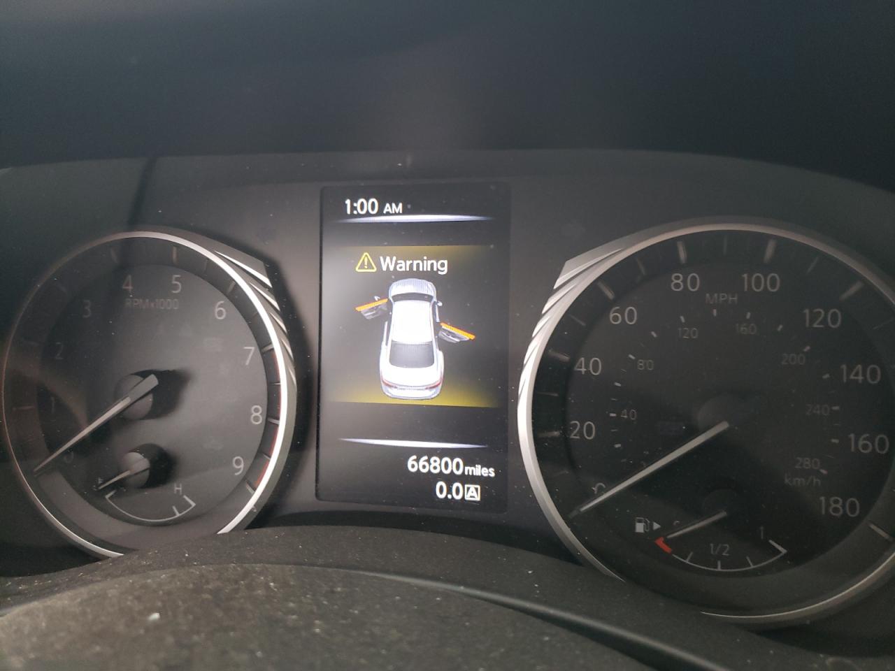 2018 Infiniti Q50 - Image 9