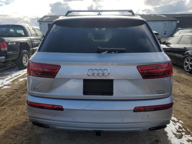  AUDI Q7 2018 Srebrny