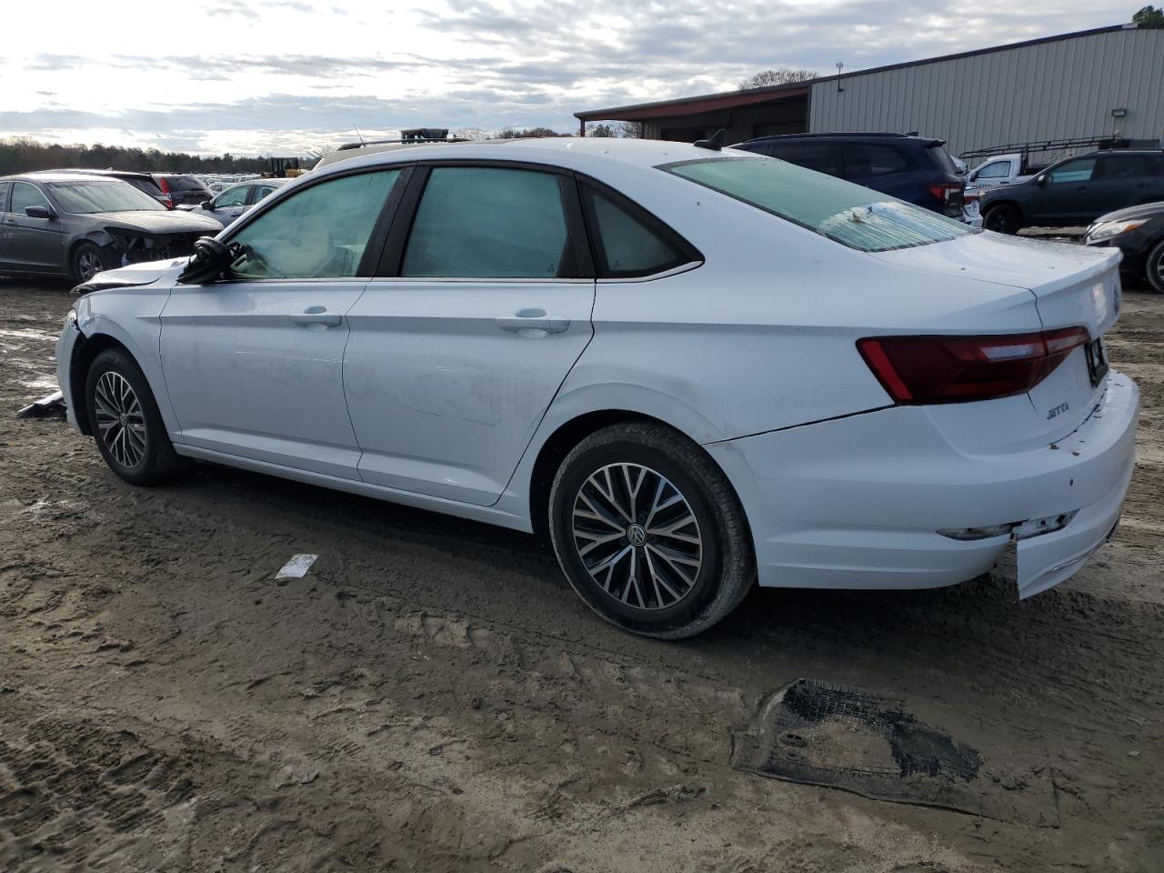 2020 Volkswagen Jetta - Image 2