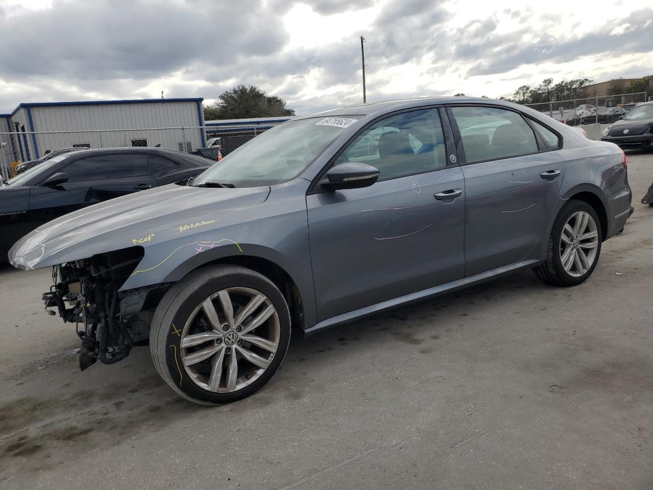 VIN 1VWLA7A34KC013487 2019 VOLKSWAGEN PASSAT no.1