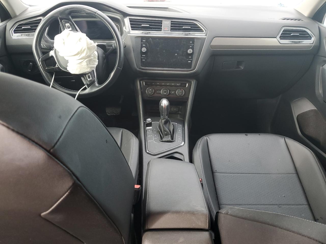 2019 Volkswagen Tiguan - Image 8