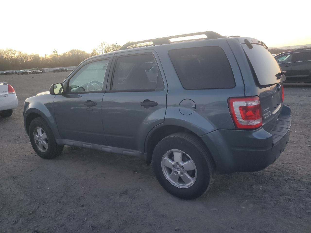 2012 Ford Escape - Image 2