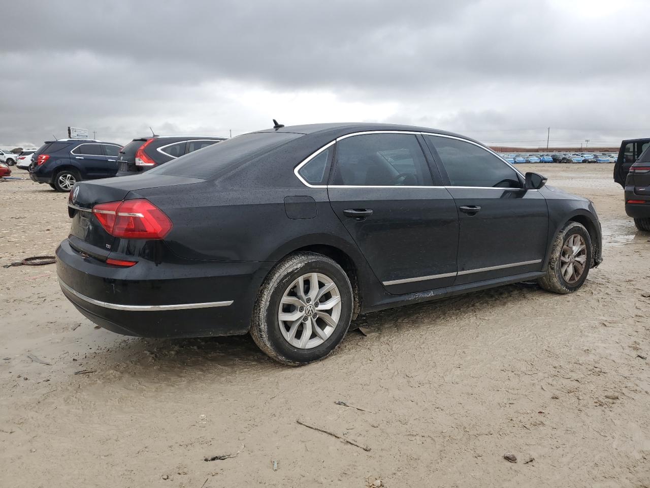 VIN 1VWAS7A3XGC029060 2016 VOLKSWAGEN PASSAT no.3