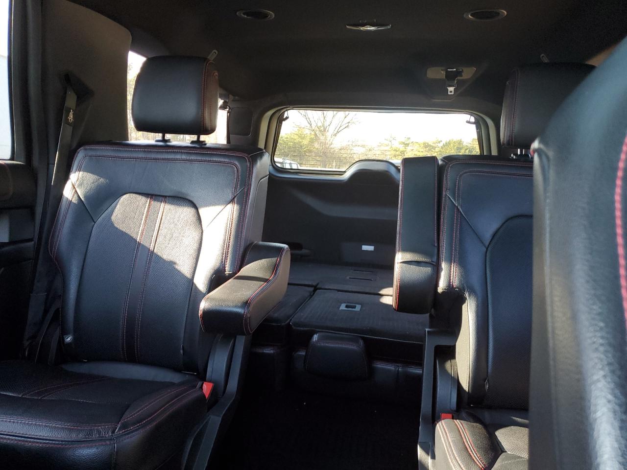 2019 Ford Expedition - Image 10