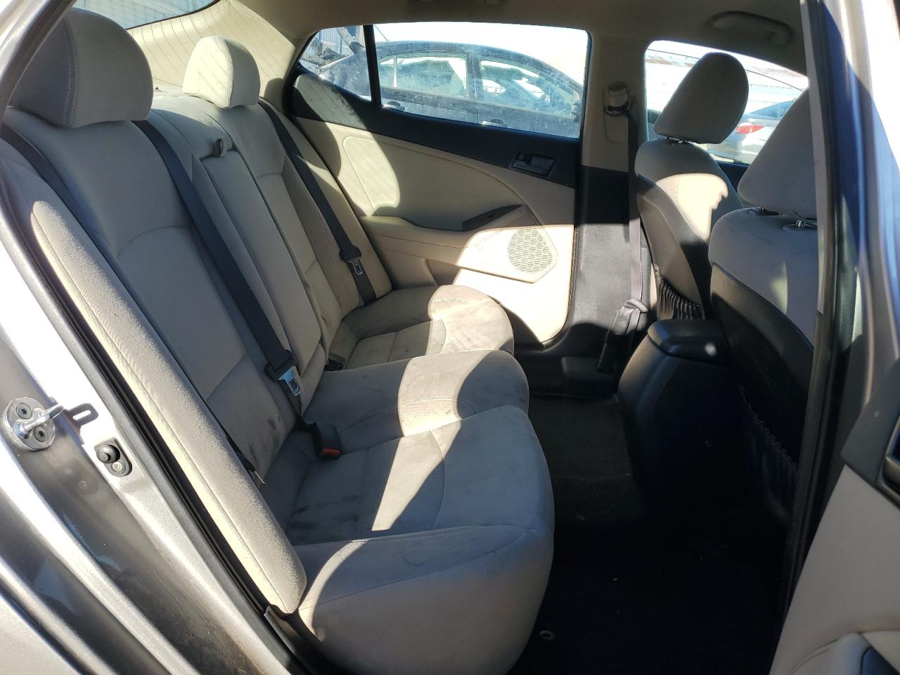 2013 Kia Optima - Image 10