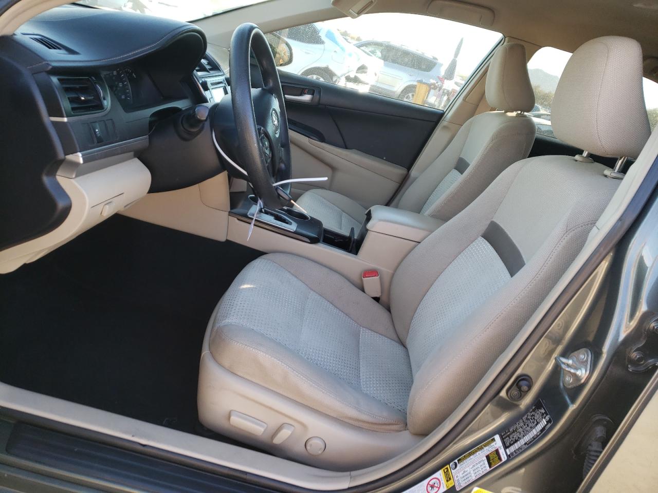 2014 Toyota Camry - Image 7
