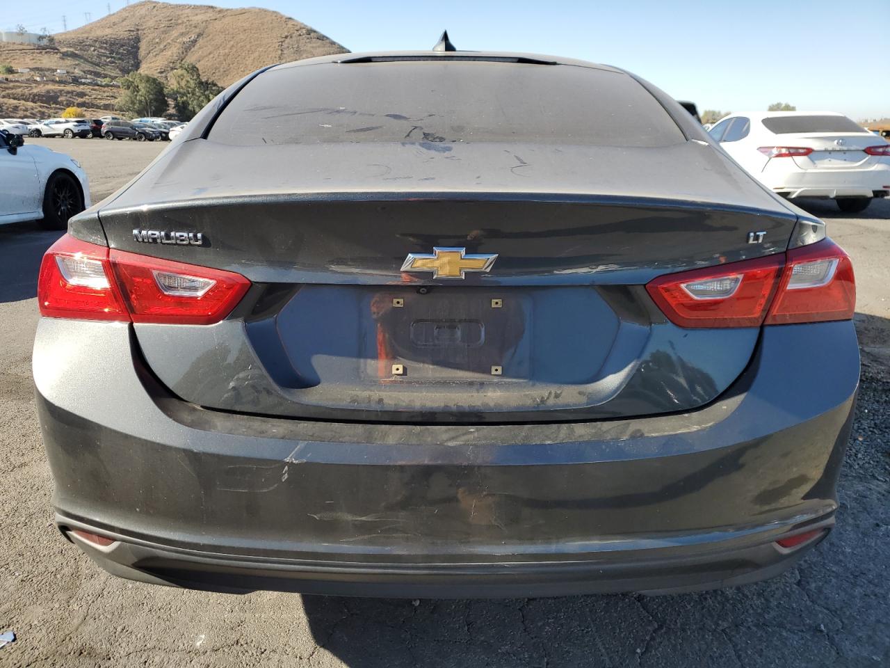 VIN 1G1ZE5STXHF144072 2017 CHEVROLET MALIBU no.6