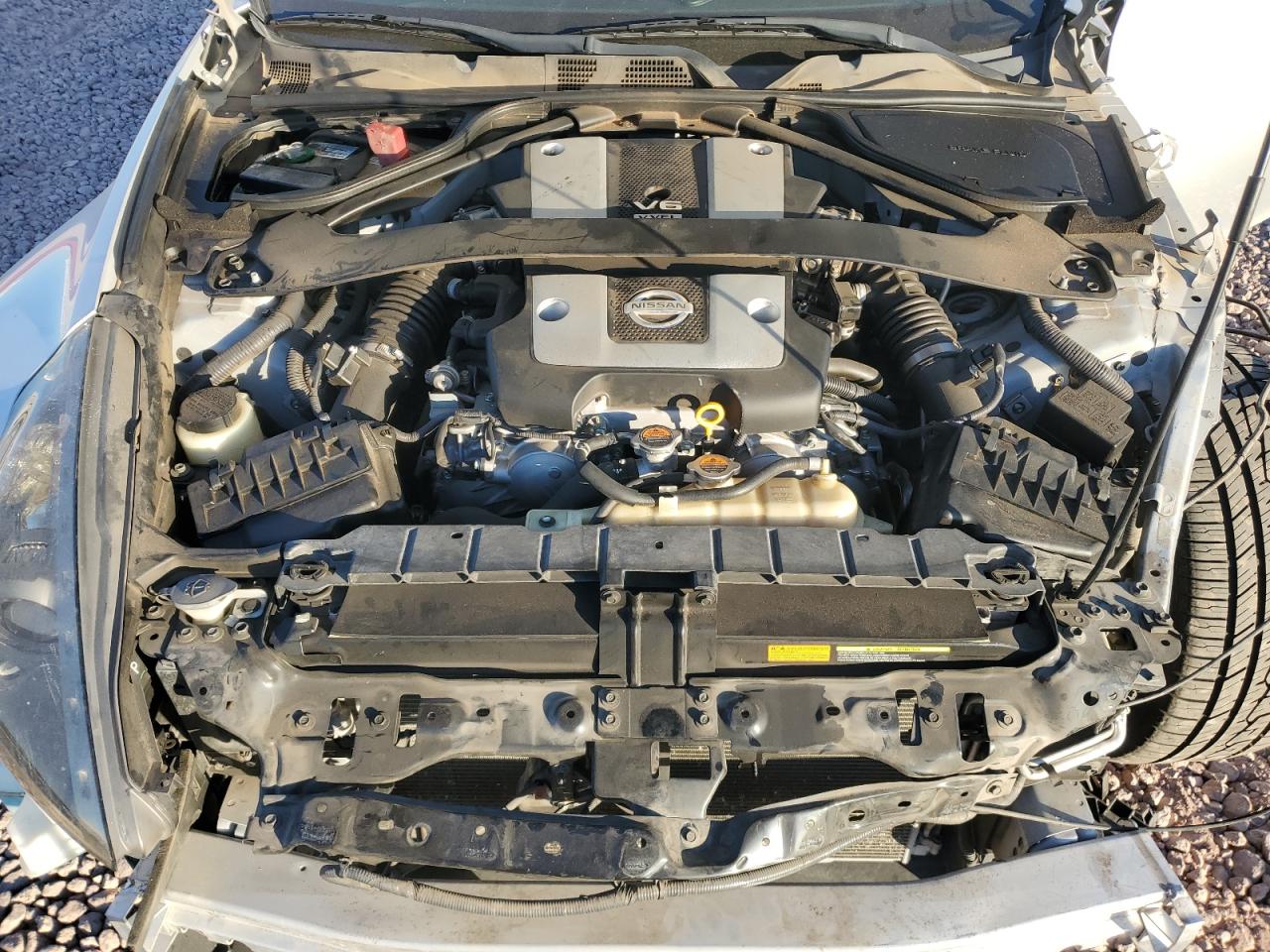 2015 Nissan 370Z - Image 11