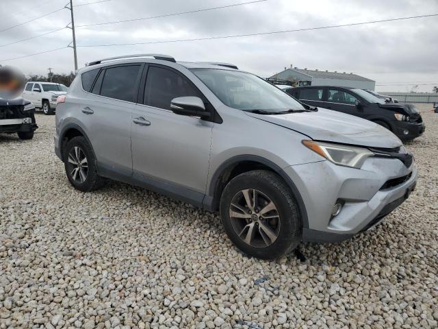  TOYOTA RAV4 2016 Srebrny