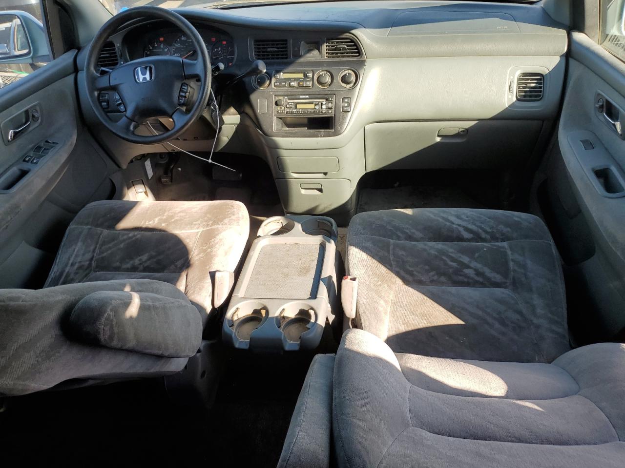 2002 Honda Odyssey - Image 8