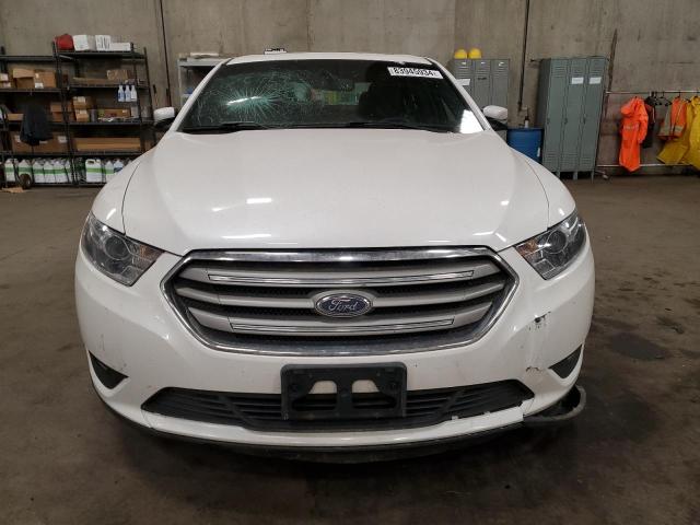  FORD TAURUS 2016 Белый