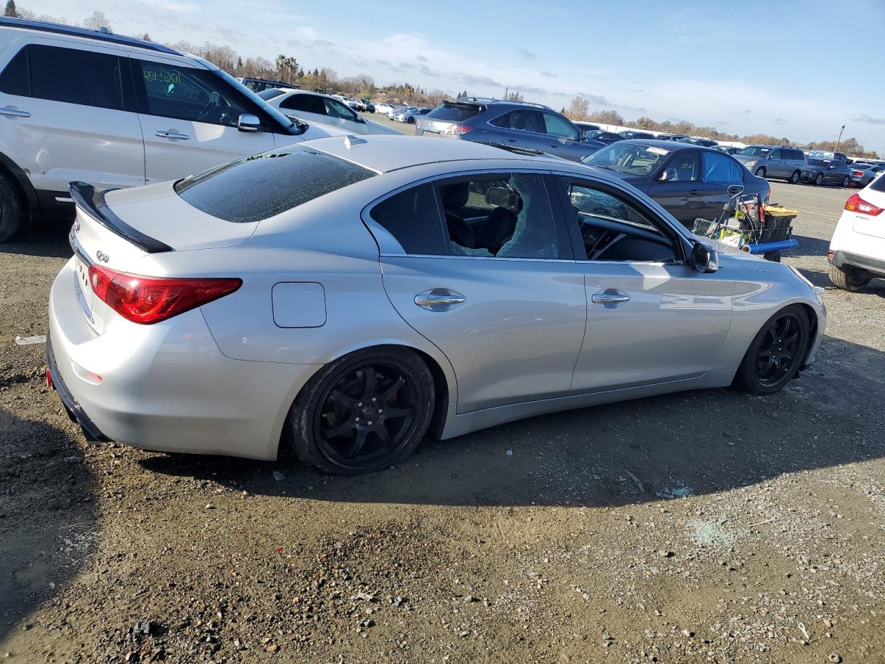 VIN JN1BV7AP7FM337266 2015 INFINITI Q50 no.3