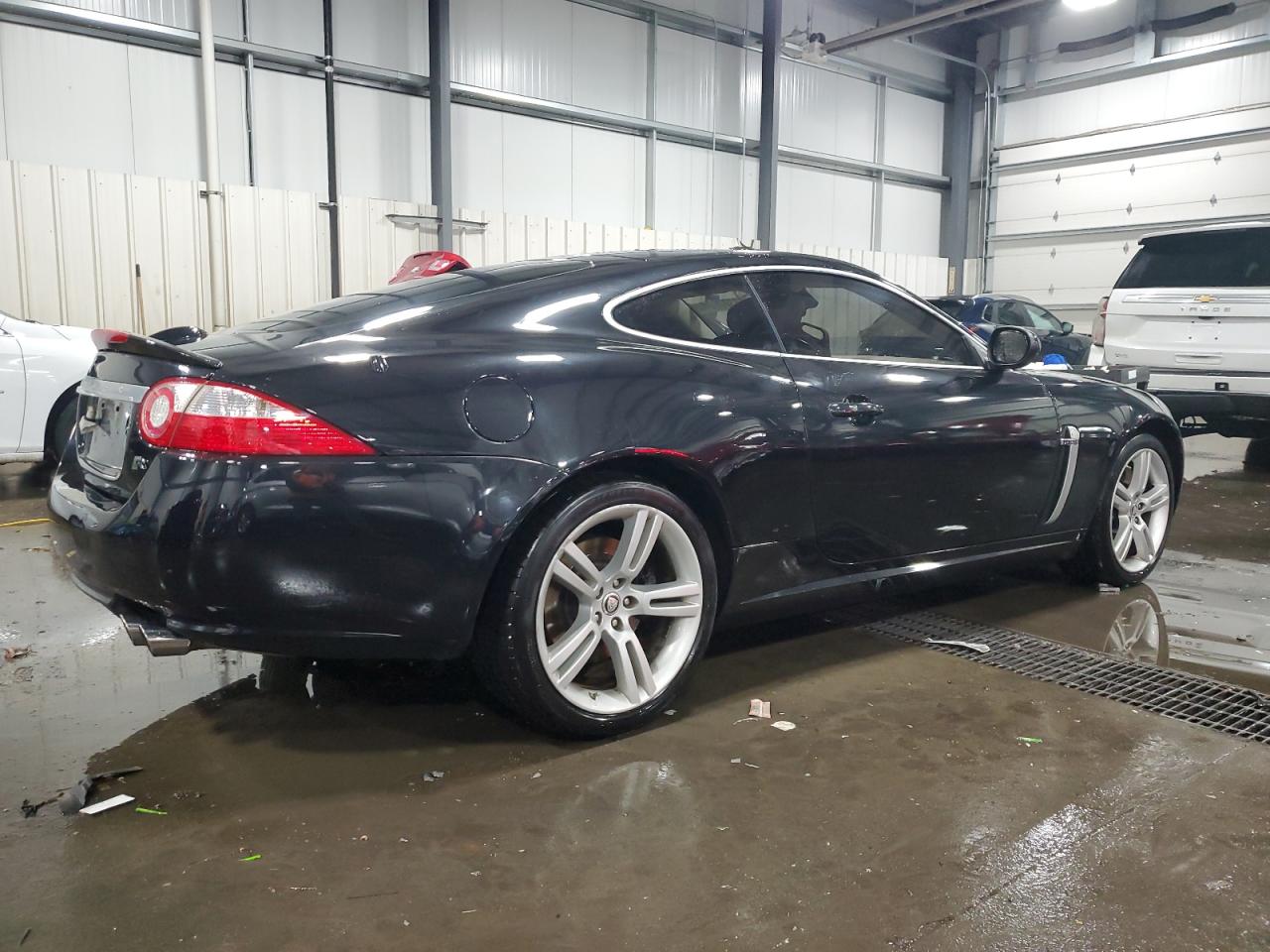 2007 Jaguar XKR - Image 3