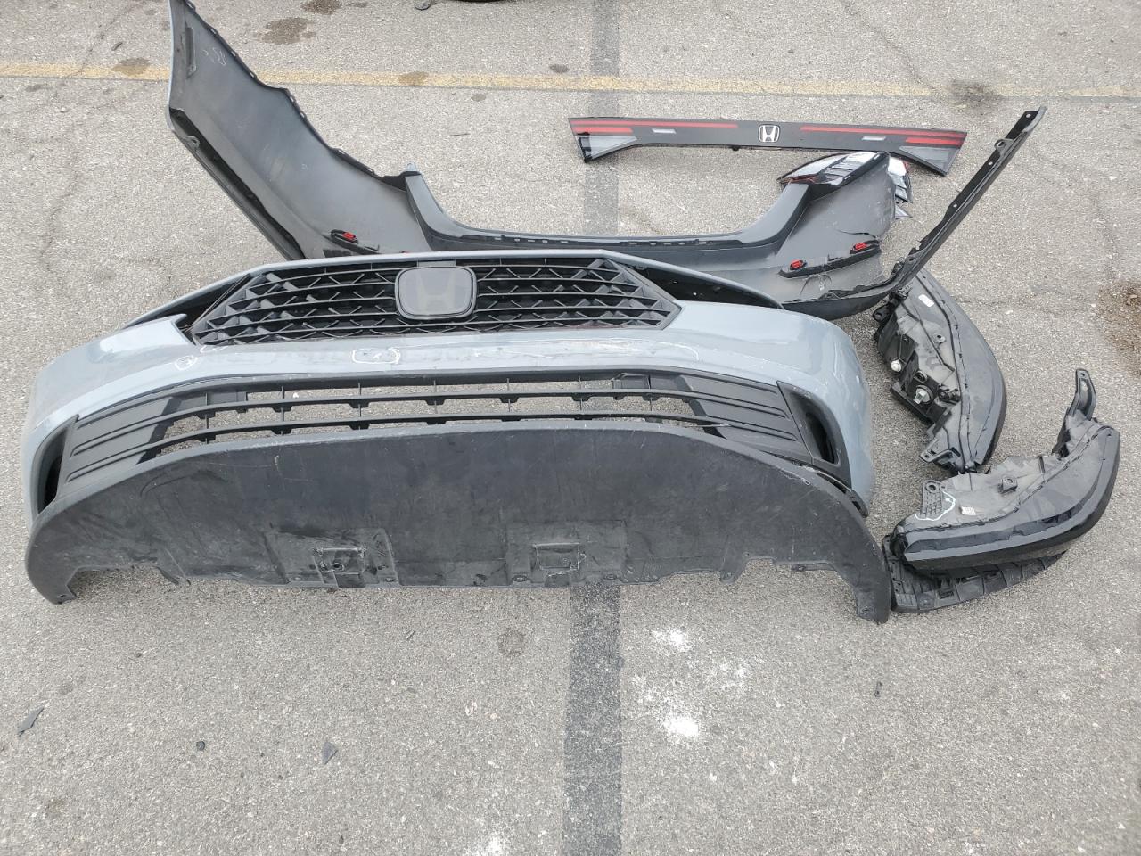 2023 Honda Accord - Image 12